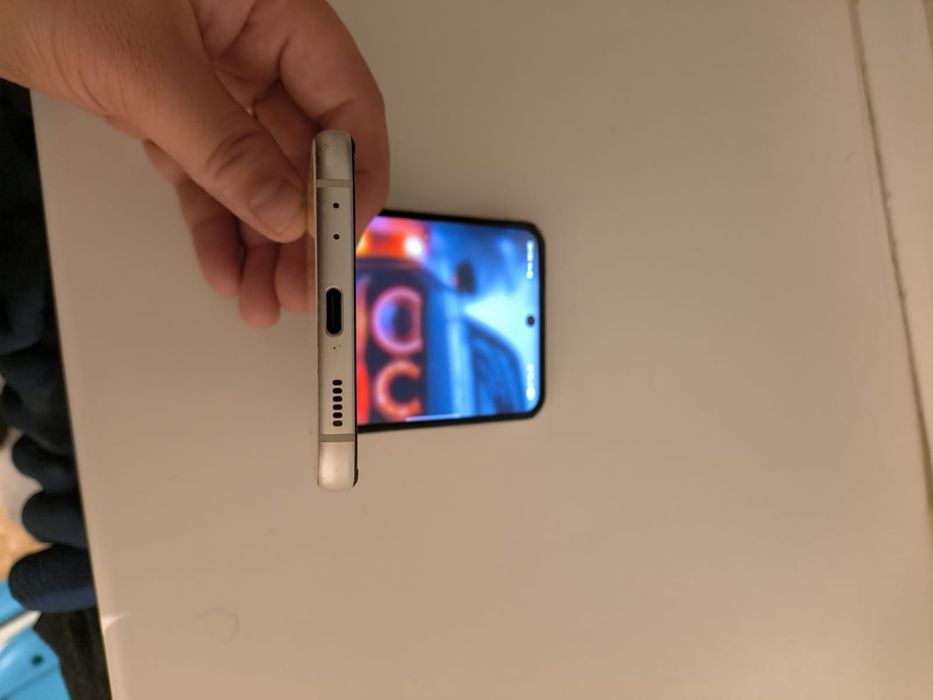 Самсунг з флип 3