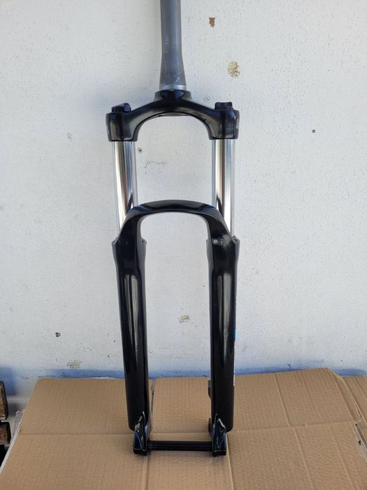 Вилка за колело 29 Suntour