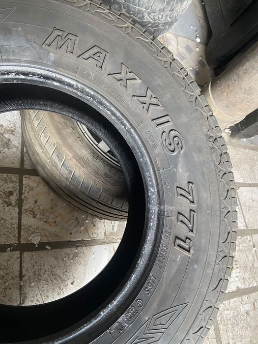 Продам комплект 285/65R17 Maxxis б/у