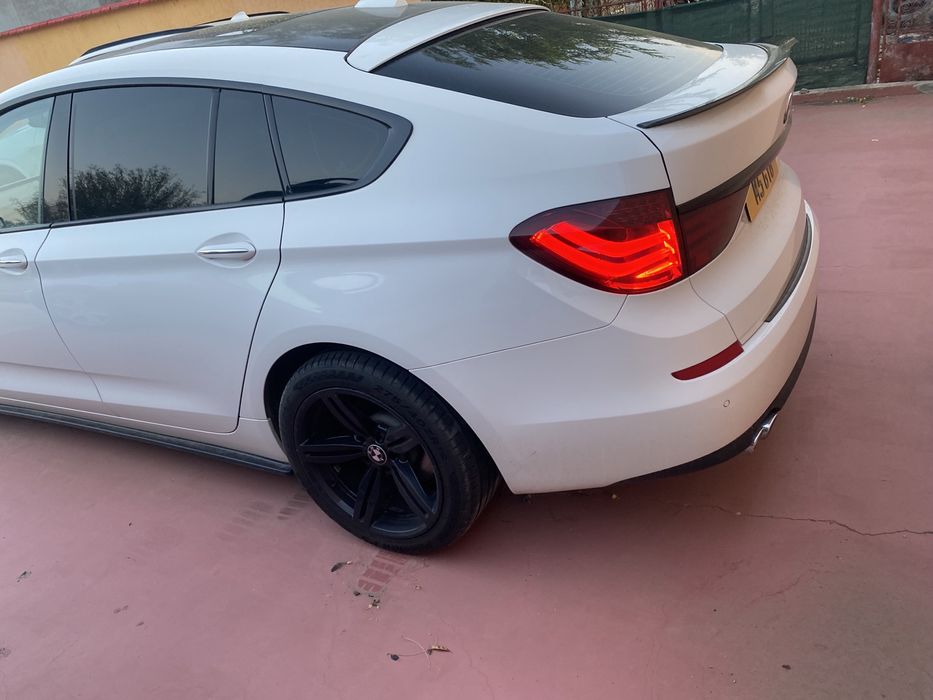 Dezmembrez bmw seria 5 gt euro 5 motor de 3.0 245 cp