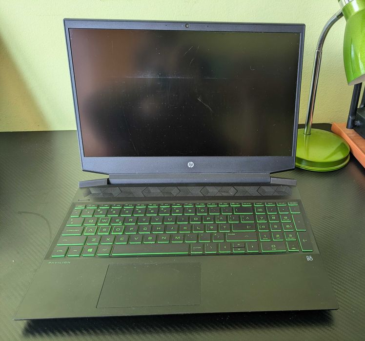 Laptop Gaming HP Pavilion AMD Ryzen 5600H 16GB RAM RTX 3050 4GB 512GB SSD