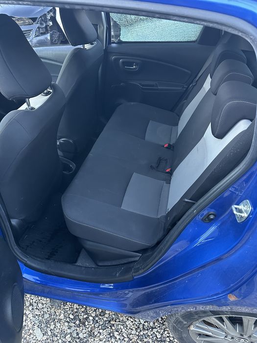 Toyota Yaris Тойота Ярис 2017г 1.5 hybrid 100кс  На части!