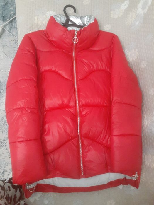 Продам пальто куртки