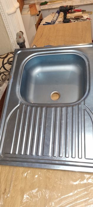 Продавам мивка алпака