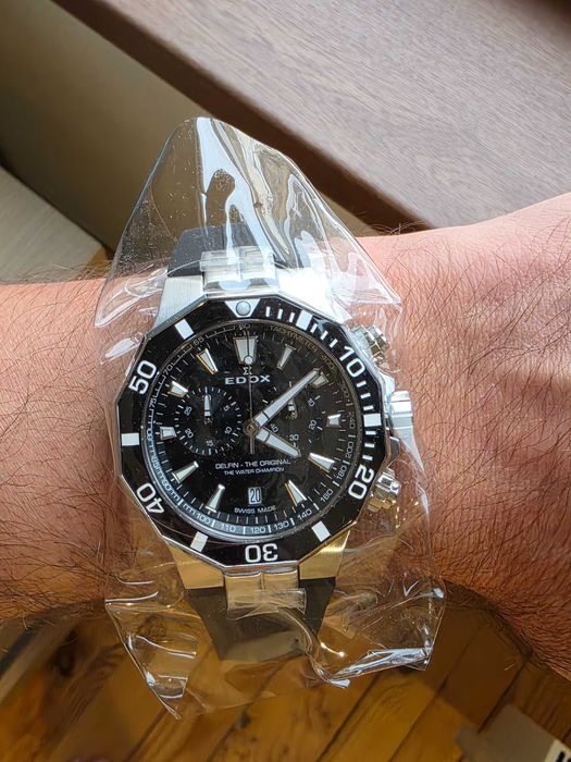 Швейцарски мъжки часовник EDOX Delfin с референция 10112 3NCA NIN