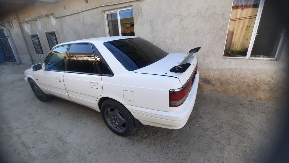 Машина сотилади MAZDA 626 модель