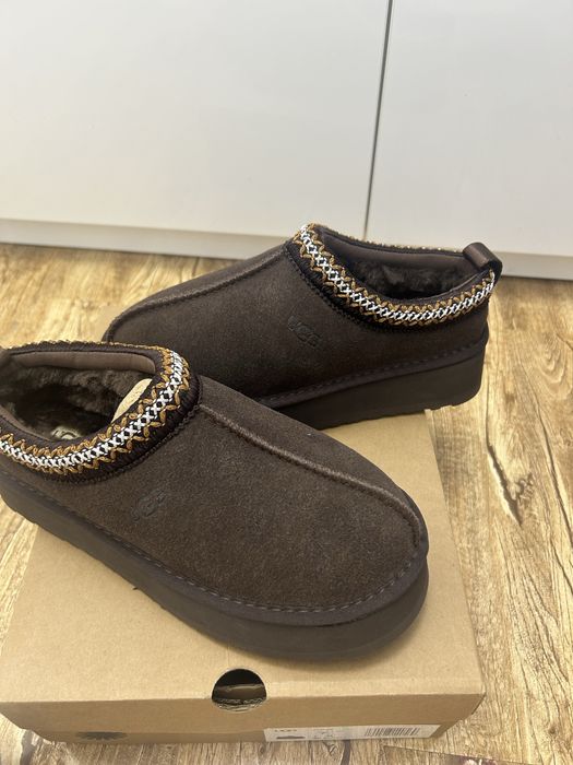 Ugg tazz maro inchis