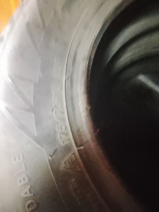 Продам резину на газель