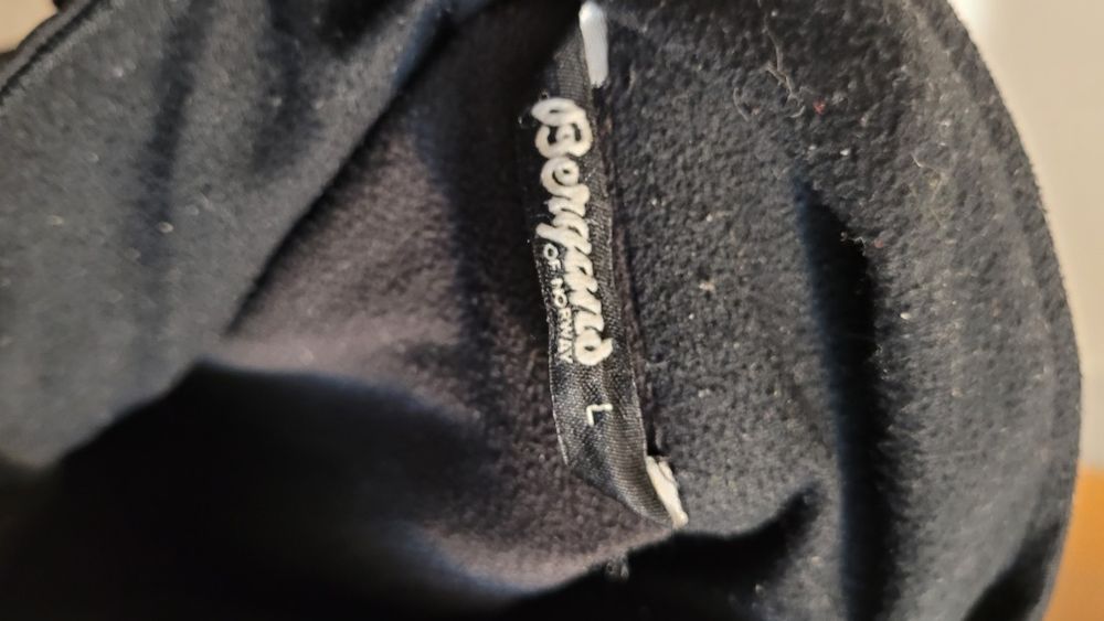 Дамски неопренови якета Bergans