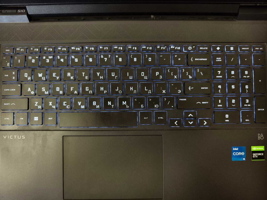HP Victus 15 — i5-12450H / GTX 1650 / 8GB / 512GB / 144Hz