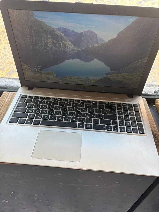 Продам ноутбук, б/у