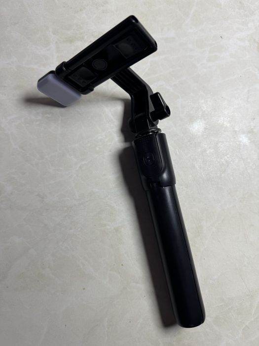 ‼️ Селфи-палка-трипод с Bluetooth-пультом — как новая