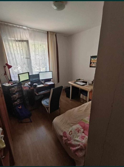Apartament de închiriat