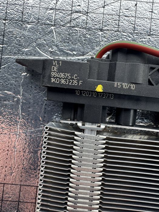Calorifer electric rezistenta electrica rezistenta electrica habitaclu  produs original oem vw 1k0963235f