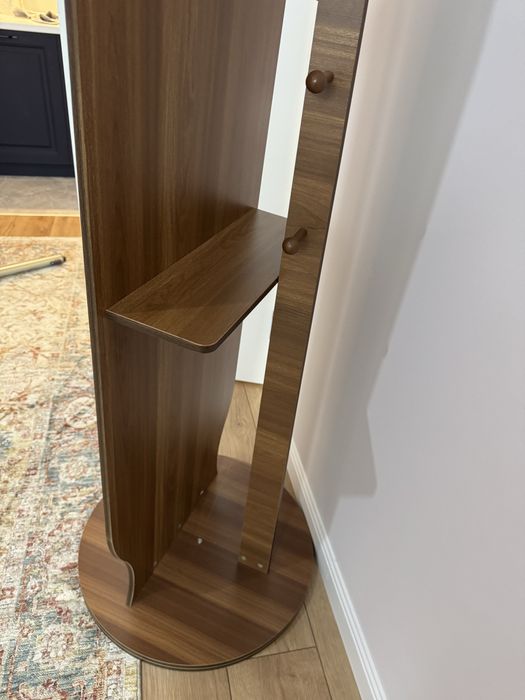 Напольное крутящееся зеркало