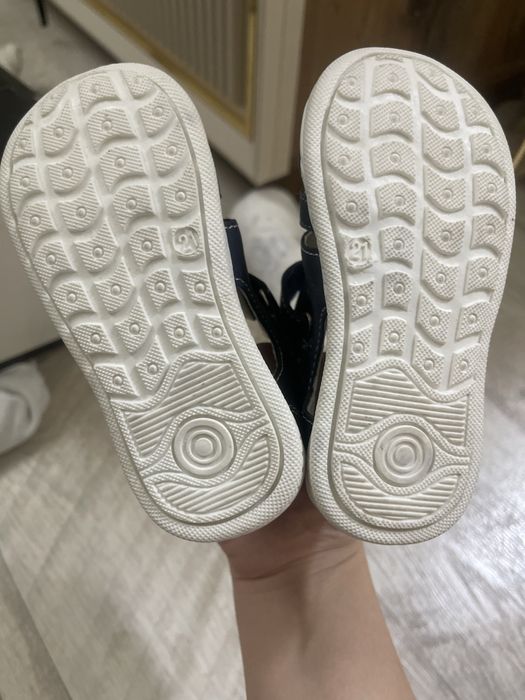 Детский сандалии