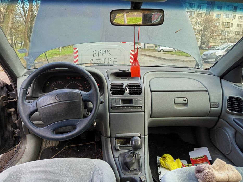 Renault Laguna 1999 г.