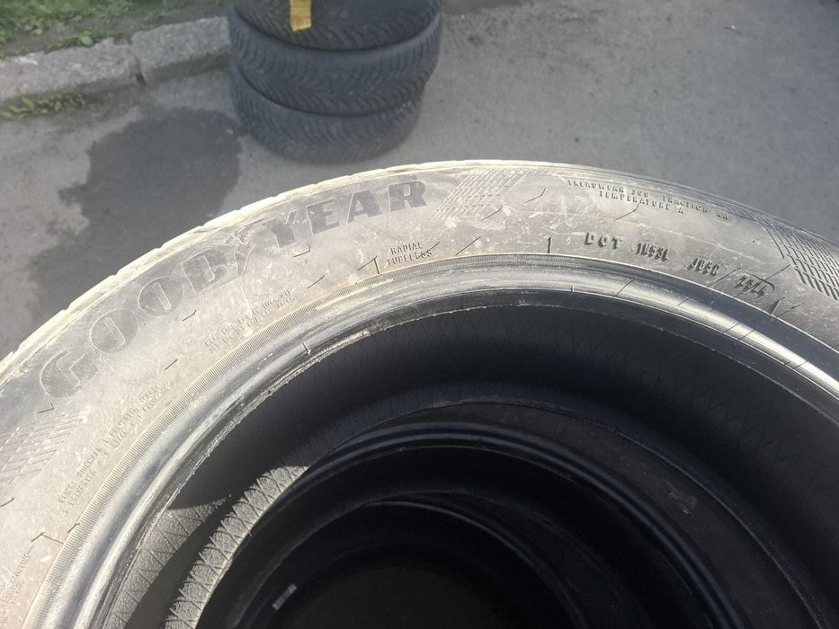 Anvelope vara GOODYEAR 235/55/R18