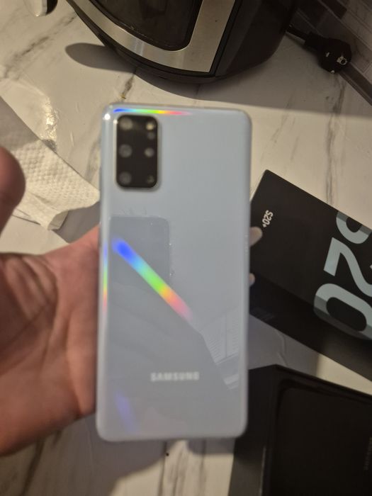 Vand telefin Samsung S 20+, 128 GB  Blue la 80.lei Timisoara