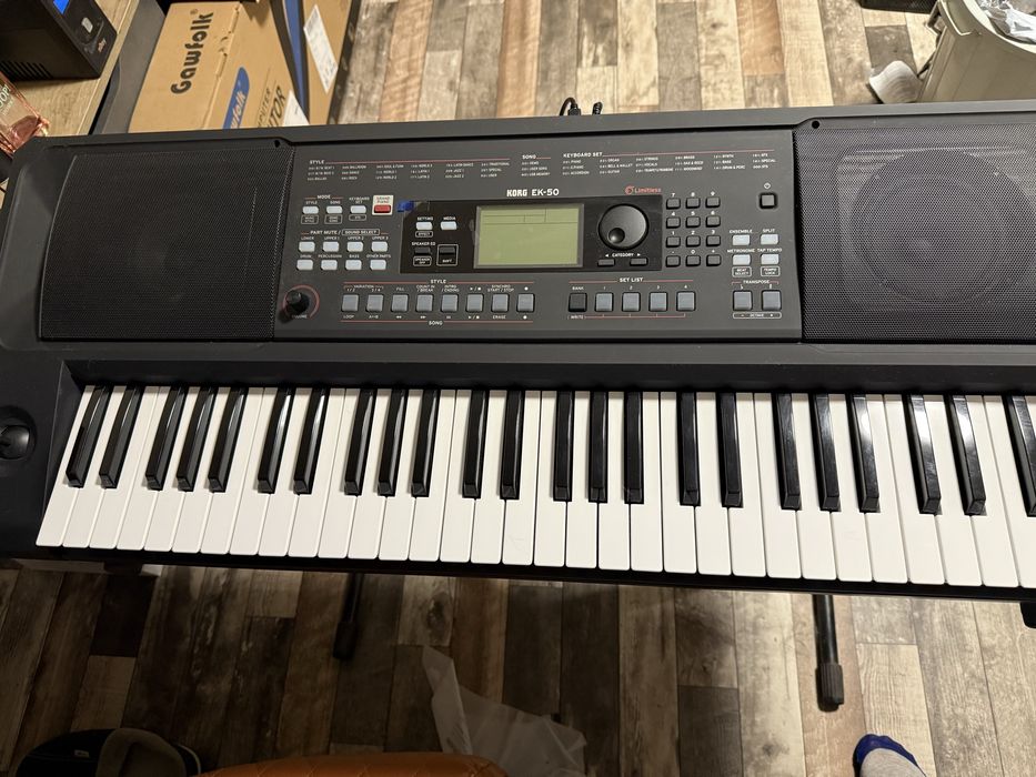 Клавир Korg EK-50 L - Коментар на цената