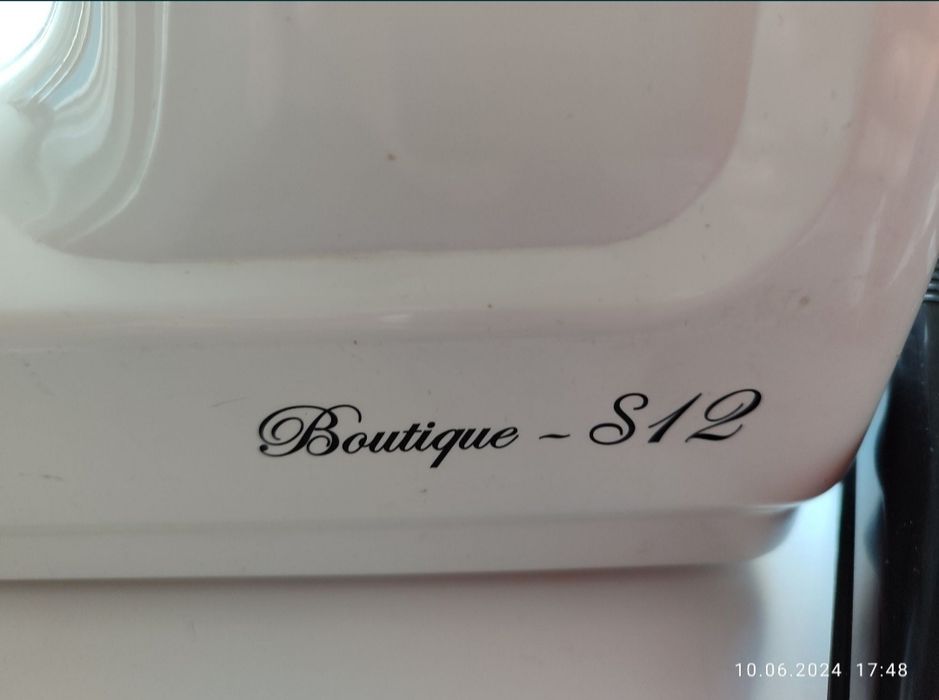 Швейная машина Boutique- S12