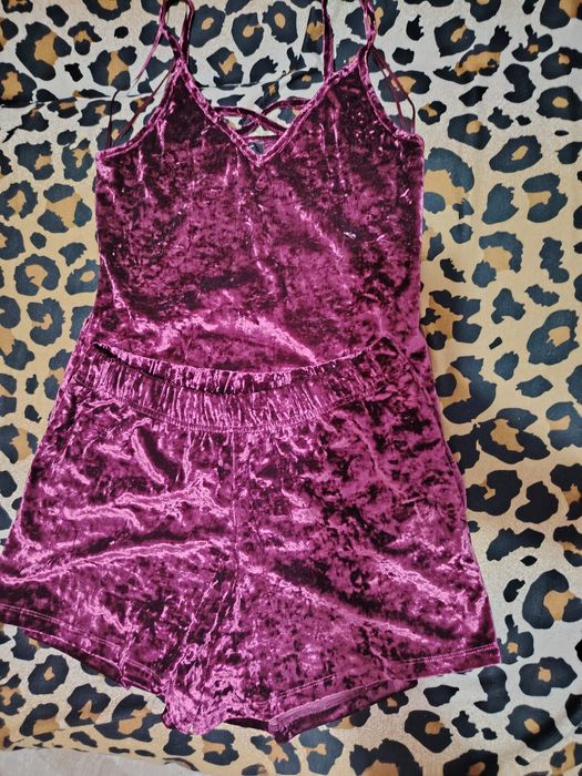 Pijama dama catifea, mărimea M