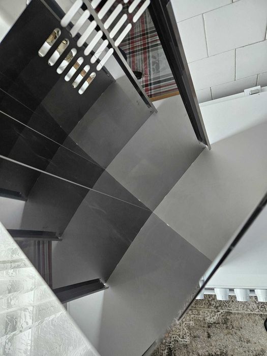 Prelungire hota Electrolux nouă