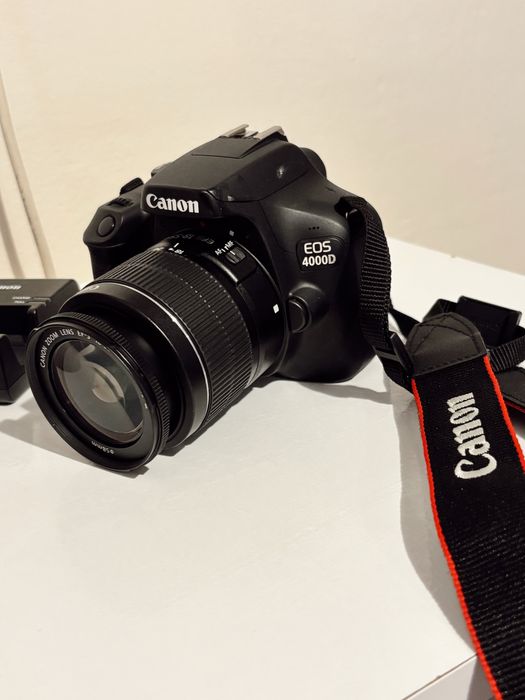Canon EOS 4000D