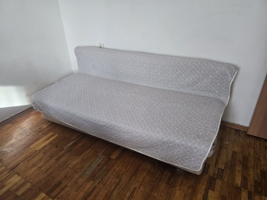 Почти даром продам кровать, диван