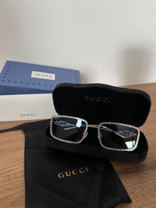 Ochelarii de soare Gucci