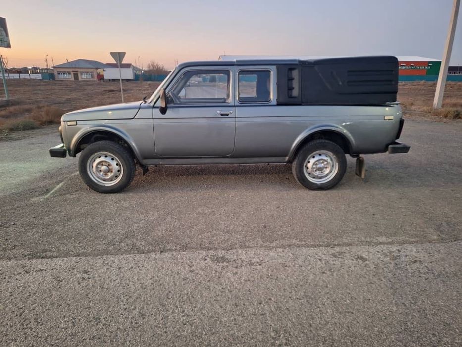 Нива пикап в хорошем состояние