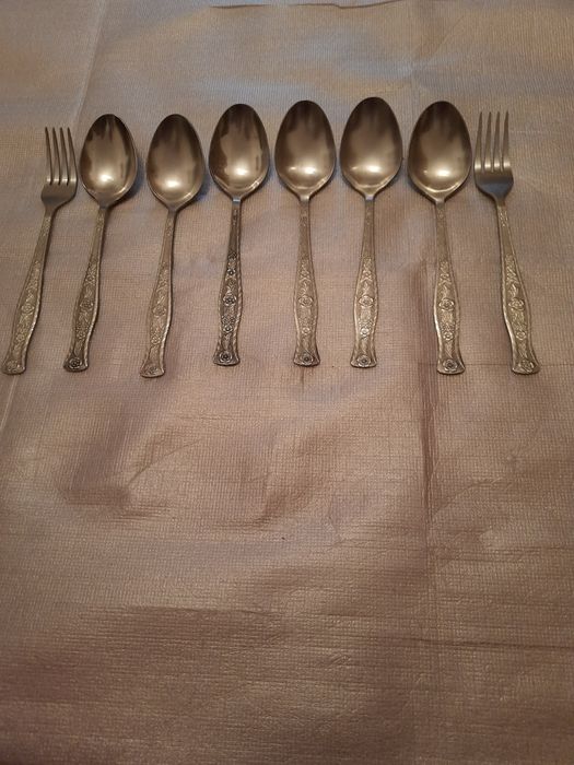 Ложки  столовые  нержавеющая  сталь