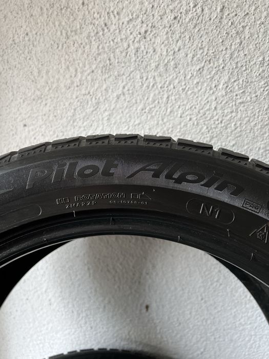 255 45 R19 Michelin Pilot Alpin