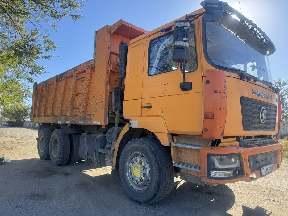 Shacman 2012 года