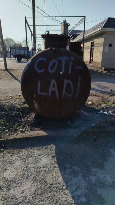 Суюклик учун катта хажмли идиш(Цистерна, бочка, ёмкость)