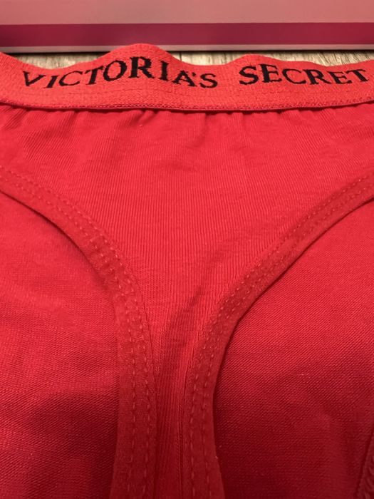Set Chiloti Victoria’s Secret nefolositi