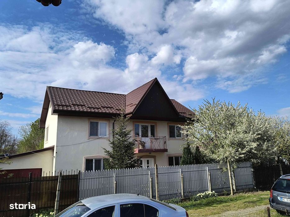 Vilă cu etaj +mansardă Bacău oraș sud