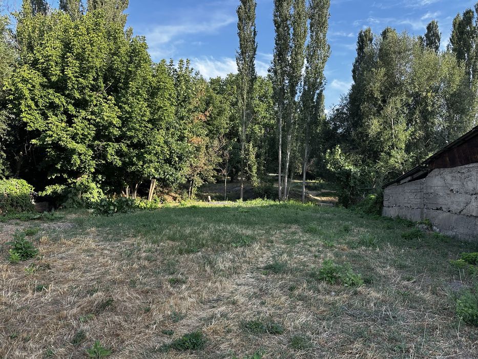 Продаеться два участка