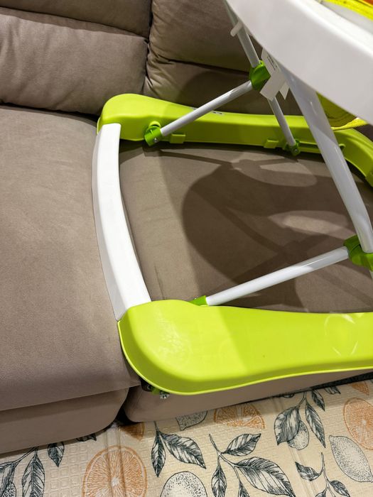 Детска проходилка Moni