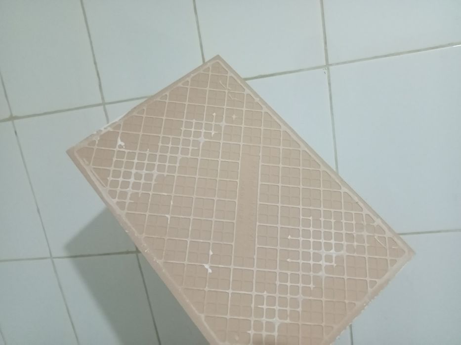 Кафель сатылады.Өз бағасына