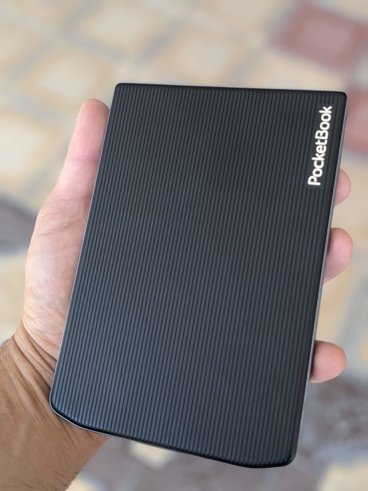 pocket book verse pro color E ink book