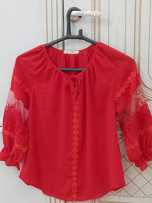 Продам блузки, кофты