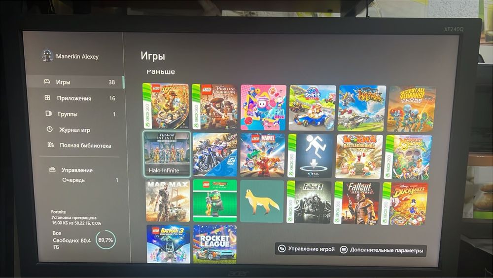 Продам Xbox one X на 1 тб