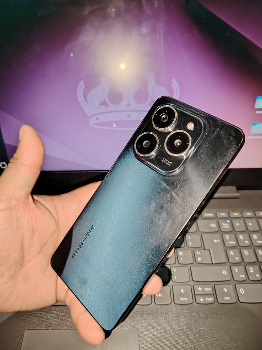 TECNO SPARK 20 PRO holati yaxshi