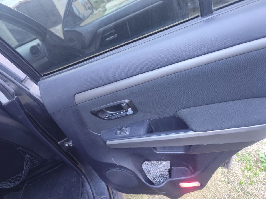 Продавам джип газ бензин