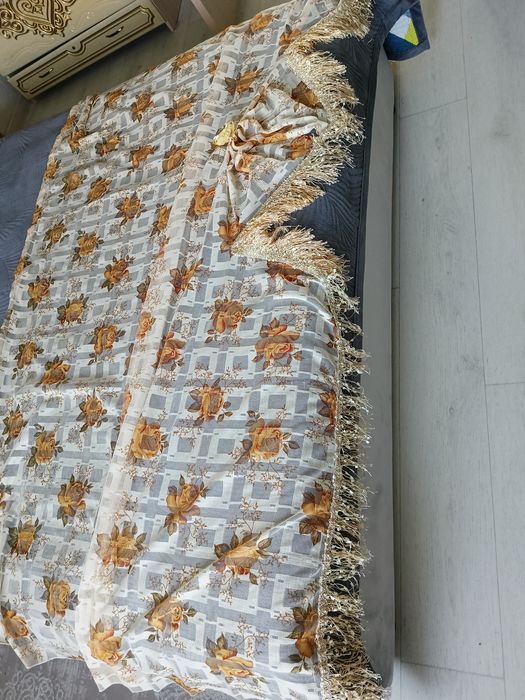 Тюль для кухни в отличном состоянии