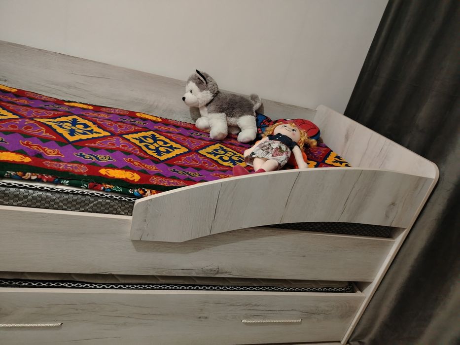 Детская кровать.