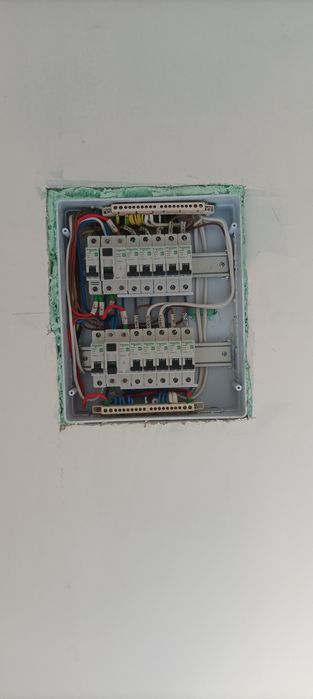 Електротехник за гр.Кърджали и околностите. Над 20 годишен опит.