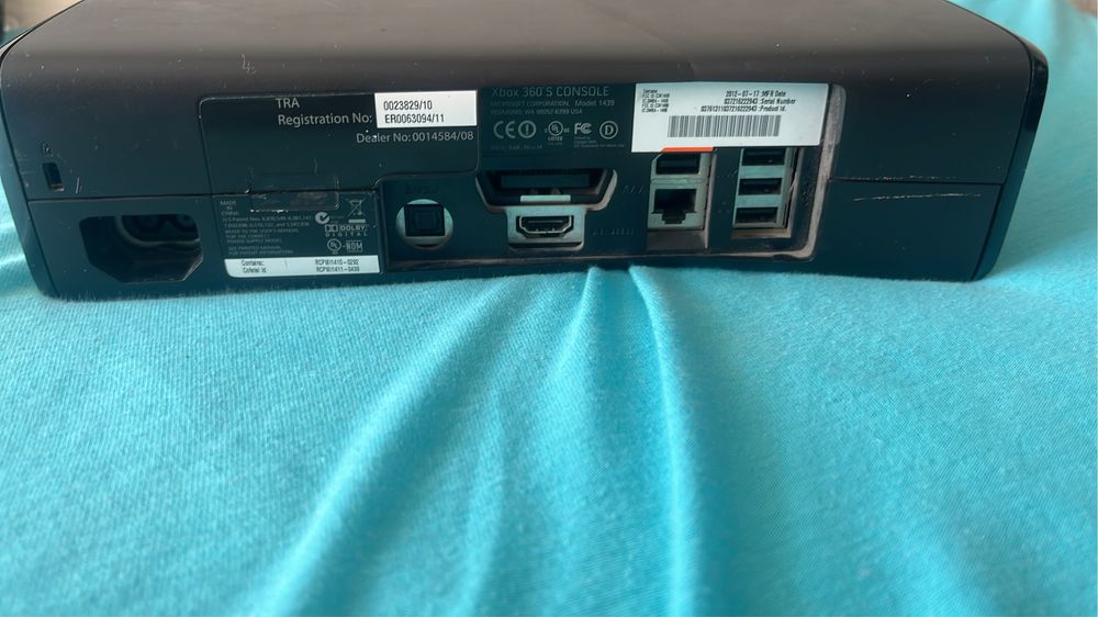 Продам xbox 360 lite
