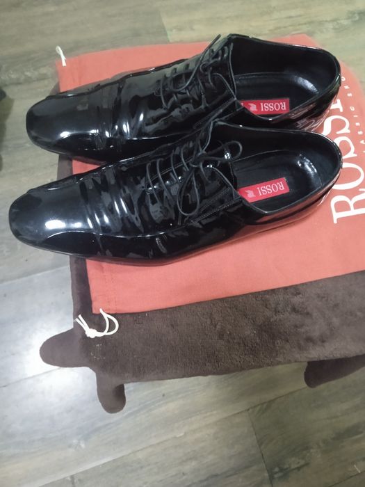 Продам кожанные туфли